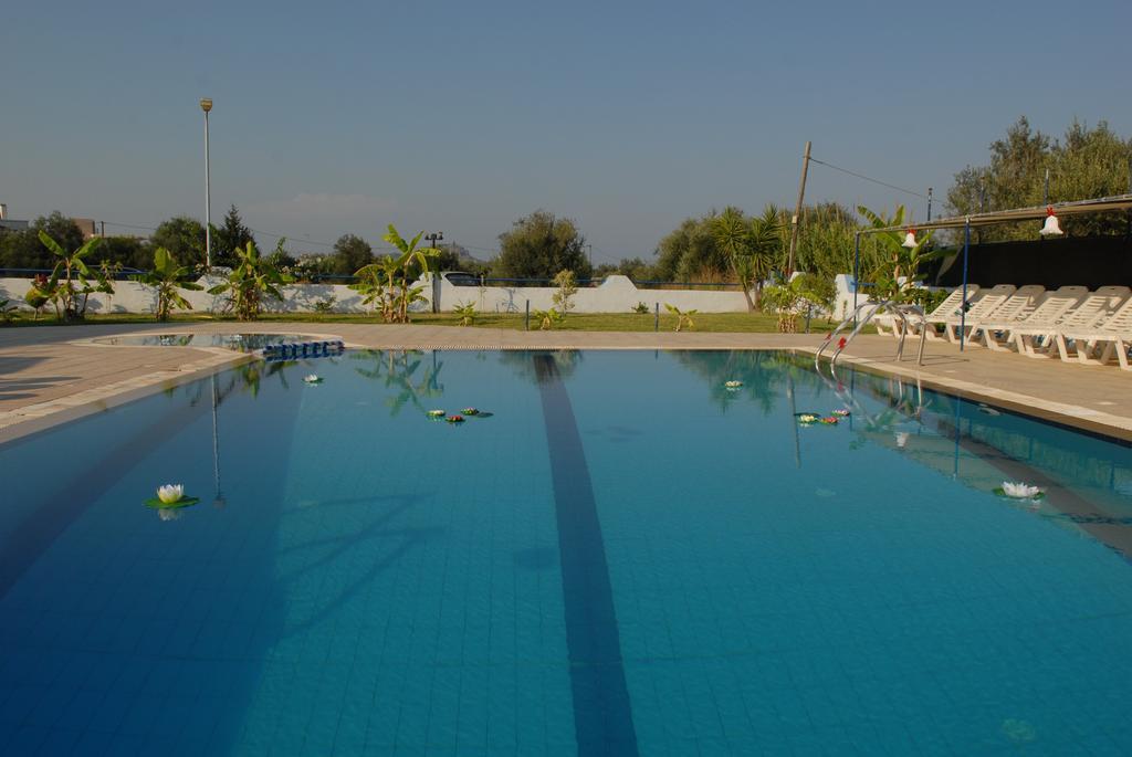 أفانتو Eleni'S Apartments المظهر الخارجي الصورة