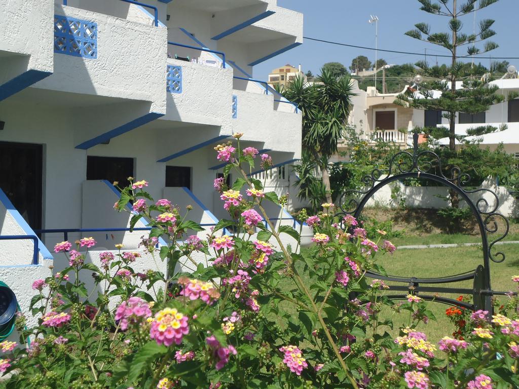 أفانتو Eleni'S Apartments المظهر الخارجي الصورة
